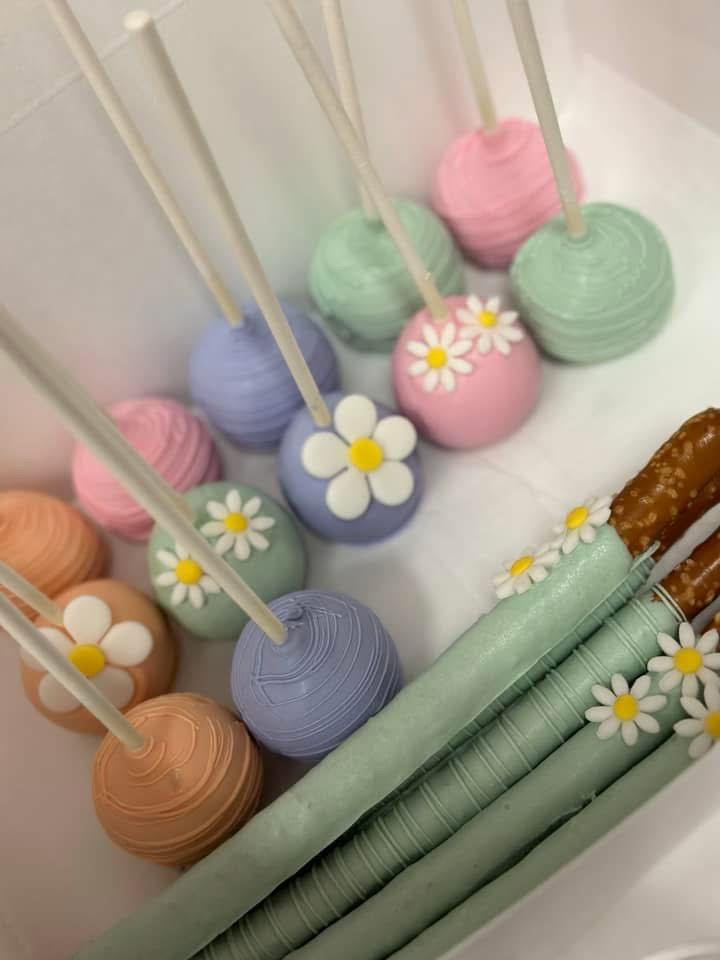 Gallery: Chocolate Dipped Treats