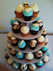 White Chocolate Seashell Tower