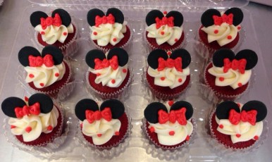 Minnie Mouse Mini Cupcakes