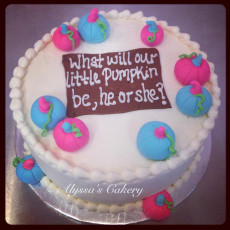 Pumpkin Reveal Cake