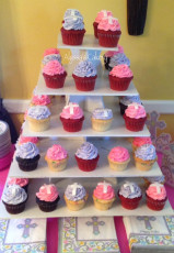 Cross Cupcakes
