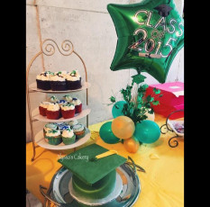 Graduation Cupcakes and Cake