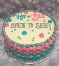 Gender Reveal Cake !