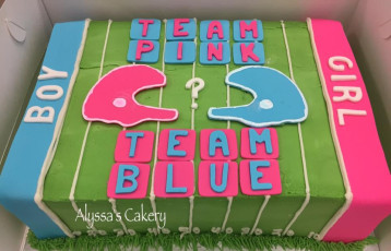 Gender Reveal Cake !