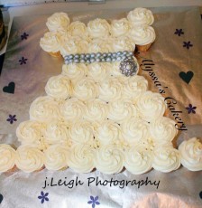 Bridal Gown Cupcake Cake