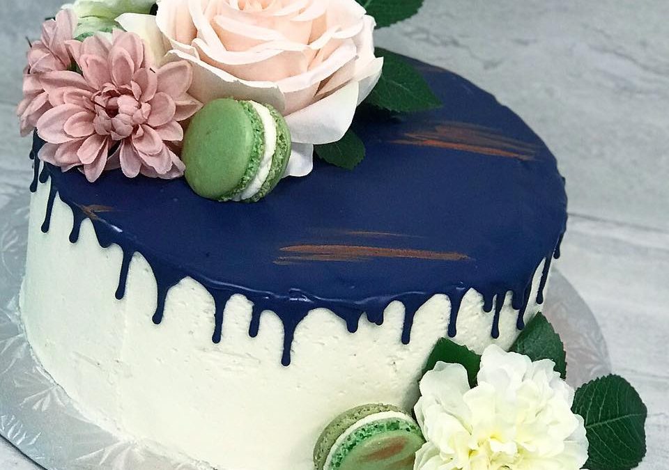Navy Blue Wedding Cakes | TikTok